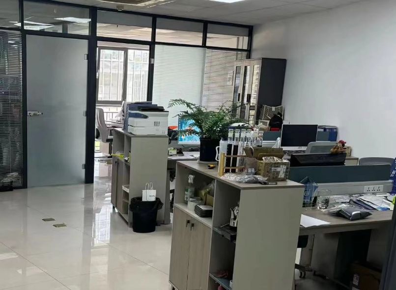 Acide Fulvique d'excellente qualité en stock.jpg