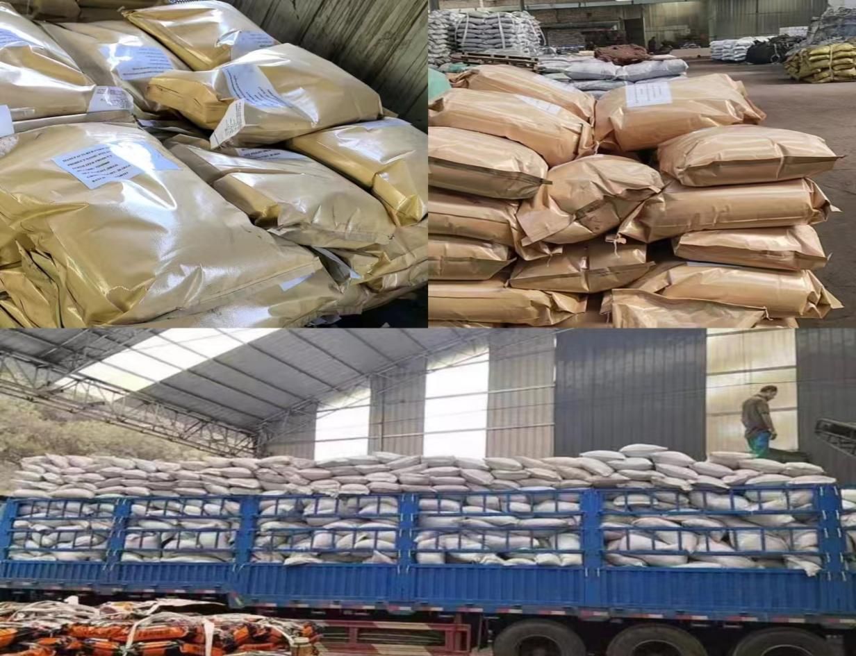 Fabricant de flocons d'humate de sodium d'excellente qualité en Chine.jpg Fabricant de flocons d'humate de sodium d'excellente qualité en Chine.jpg